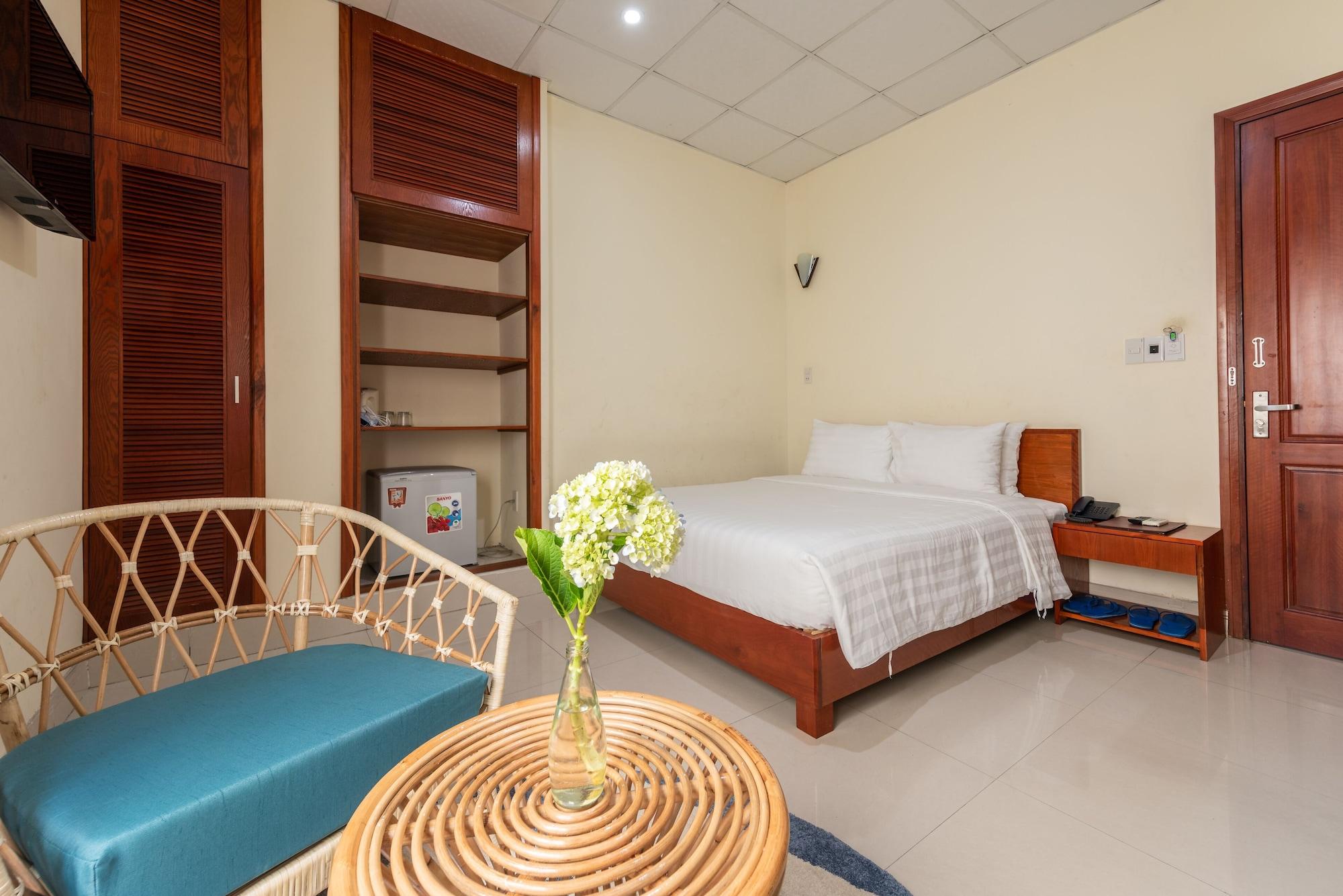 M Boutique Khách sạn 3*